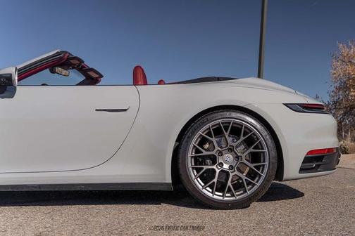 2024 Porsche 911 Carrera