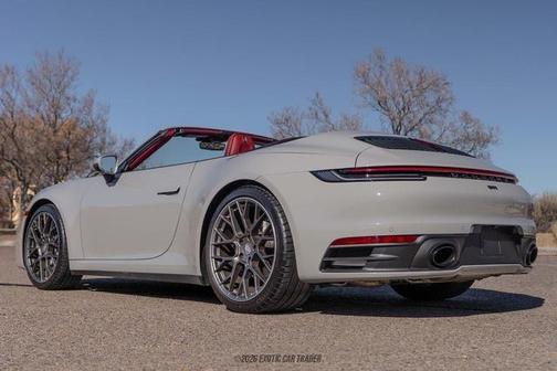 2024 Porsche 911 Carrera