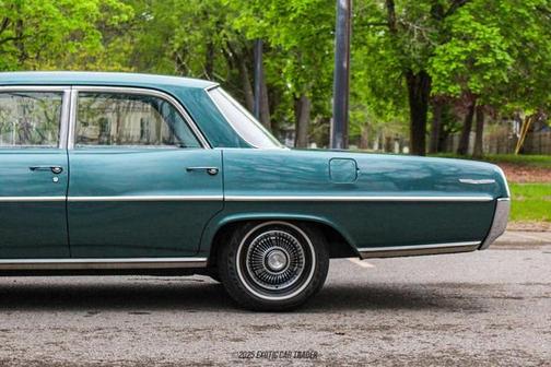 1964 Pontiac Catalina 4-Door Sedan