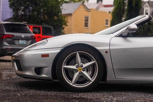 2001 Ferrari 360 Spider Base
