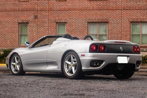 2001 Ferrari 360 Spider Base