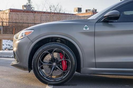 2019 Alfa Romeo Stelvio Quadrifoglio