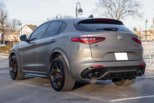 2019 Alfa Romeo Stelvio Quadrifoglio