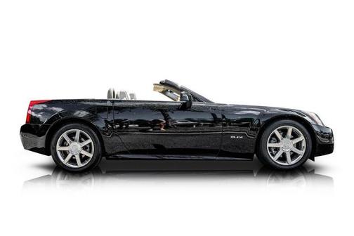 2005 Cadillac XLR Base
