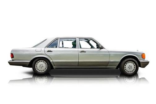 1988 Mercedes-Benz S-Class 560SEL