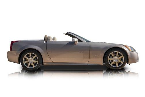 2004 Cadillac XLR Base