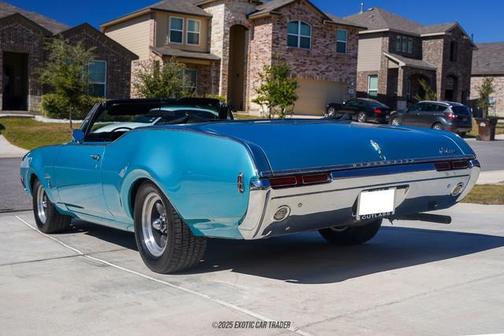 1968 Oldsmobile Cutlass Supreme