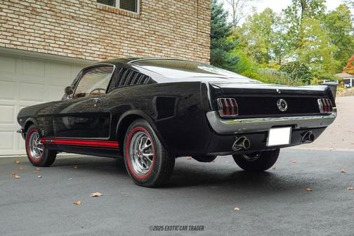 1965 Ford Mustang Base