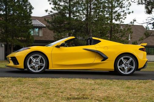 2025 Chevrolet Corvette Stingray w/3LT