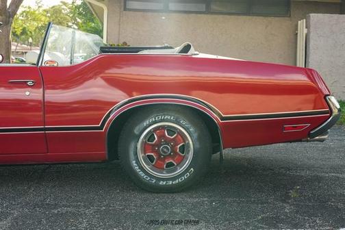 1970 Oldsmobile Cutlass Supreme Convertible