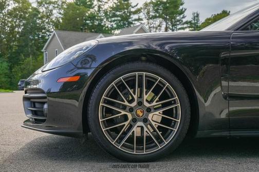 2022 Porsche Panamera