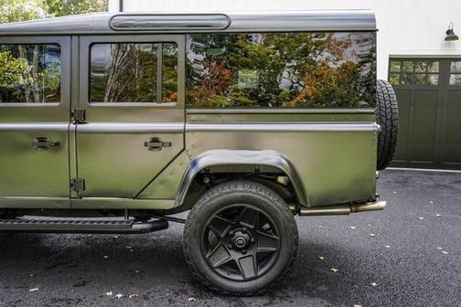 1989 Land Rover Defender 110 V8