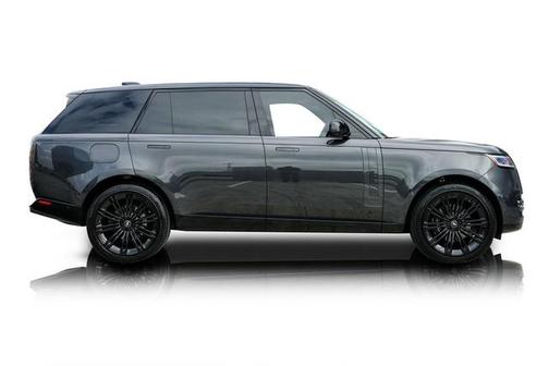 2025 Land Rover Range Rover P400 SE 7 Seat