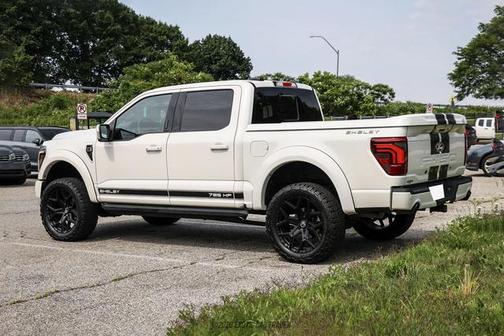 Star White Metallic Tri-Coat 2024 Ford F-150 Lariat