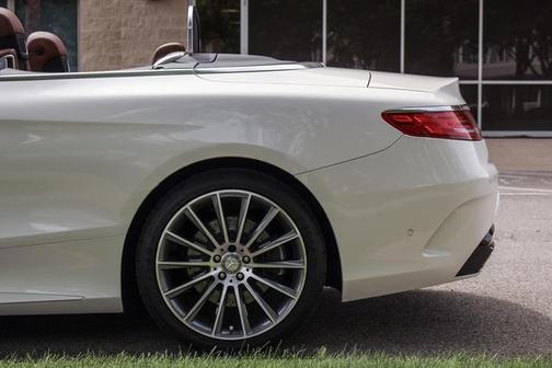 designo Diamond White Metallic 2017 Mercedes-Benz S-Class