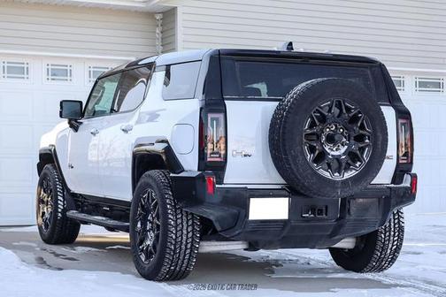 2025 GMC HUMMER EV SUV 2X