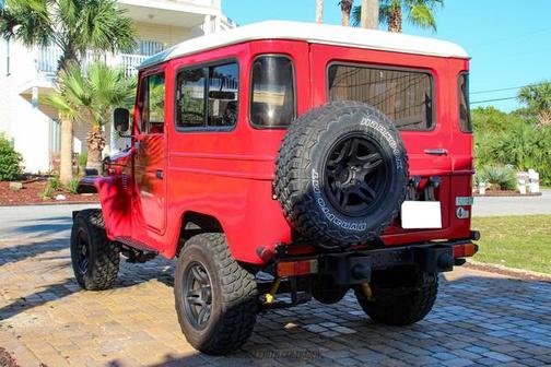 1982 Toyota Land Cruiser Base