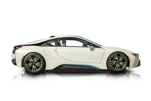 2015 BMW i8 