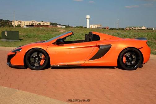 2015 McLaren 650S 