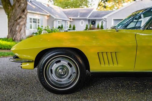 1967 Chevrolet Corvette Base