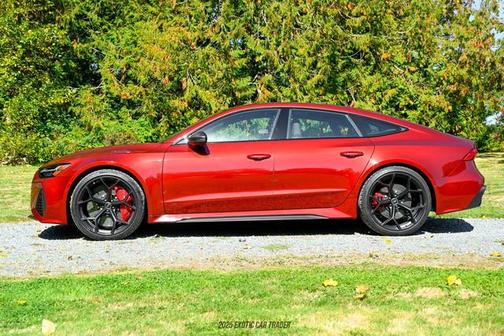 2025 Audi RS 7 4.0T Performance