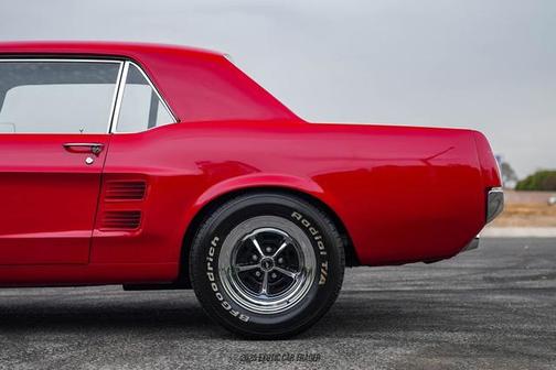 1967 Ford Mustang Base
