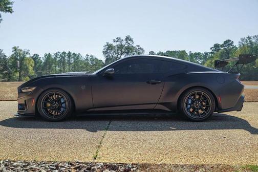 2024 Ford Mustang Dark Horse Fastback