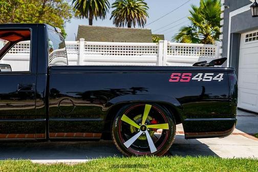 1990 Chevrolet Pickup Truck Base