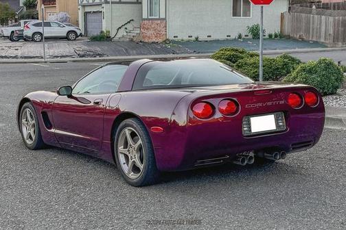 2003 Chevrolet Corvette Base
