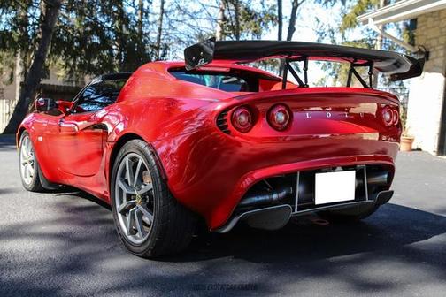 2005 Lotus Elise 
