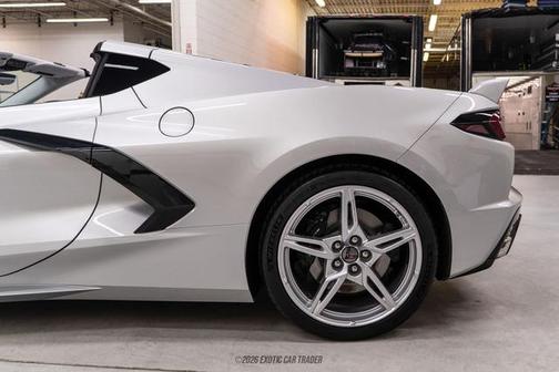 2020 Chevrolet Corvette Stingray w/3LT