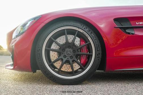 2019 Mercedes-Benz AMG GT R