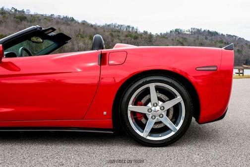 2005 Chevrolet Corvette Base