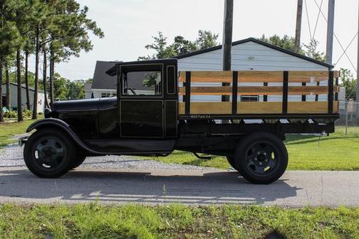 Black 1929 Ford Model A Base