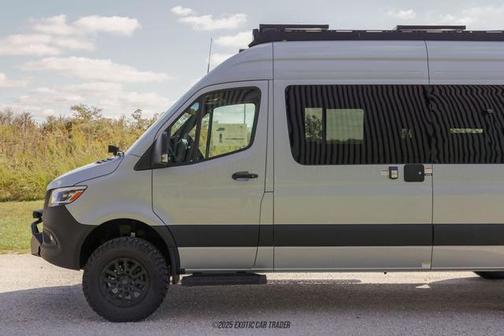 2025 Mercedes-Benz Sprinter 2500 High Roof