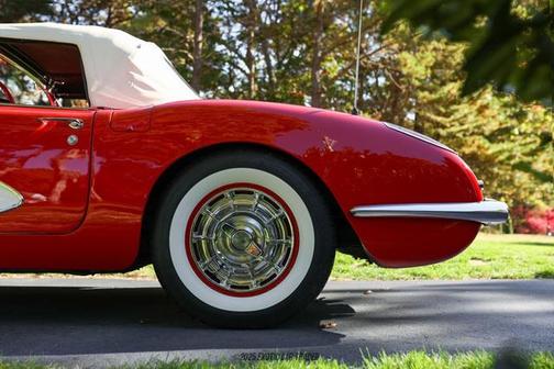 1960 Chevrolet Corvette Base