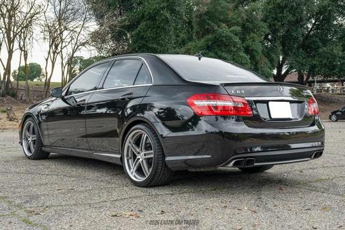 2010 Mercedes-Benz E-Class 