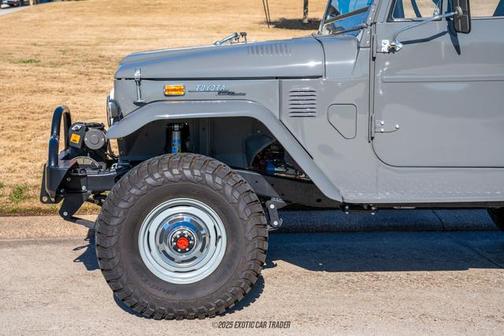1972 Toyota Land Cruiser Base