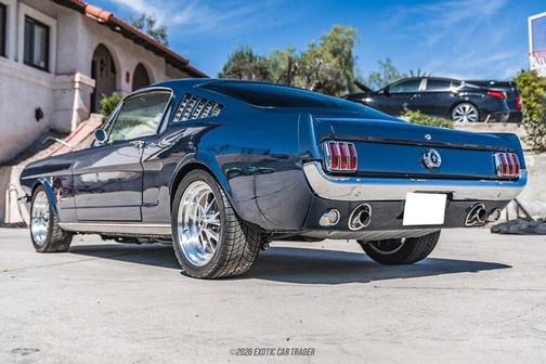 1965 Ford Mustang Base