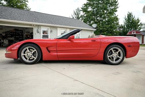 2002 Chevrolet Corvette Base