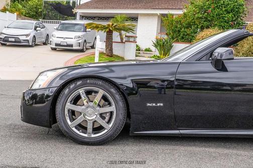 2006 Cadillac XLR Base