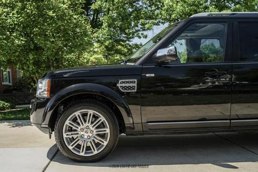 2012 Land Rover LR4 Base