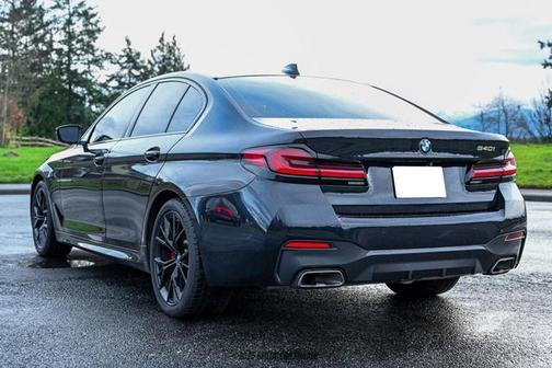 2021 BMW 540 