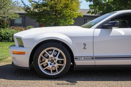 2007 Ford Shelby GT500 Base