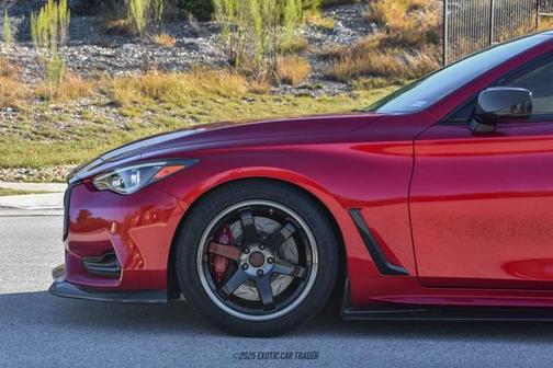 2017 INFINITI Q60 3.0t Red Sport 400