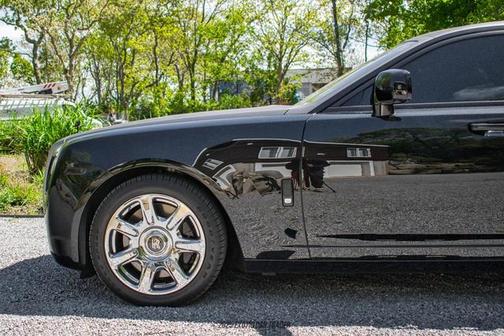 2011 Rolls-Royce Ghost Base