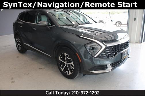 2024 Kia Sportage EX w/ SynTex, Navigation, Remote
