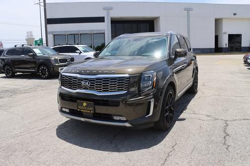 2021 Kia Telluride SX w/ Leather, 3rd Row, Rear Captains