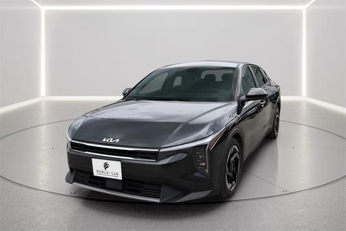 2025 Kia K4 EX w/ Wireless Charger, Remote Start,