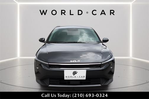 2025 Kia K4 EX w/ Wireless Charger, Remote Start,